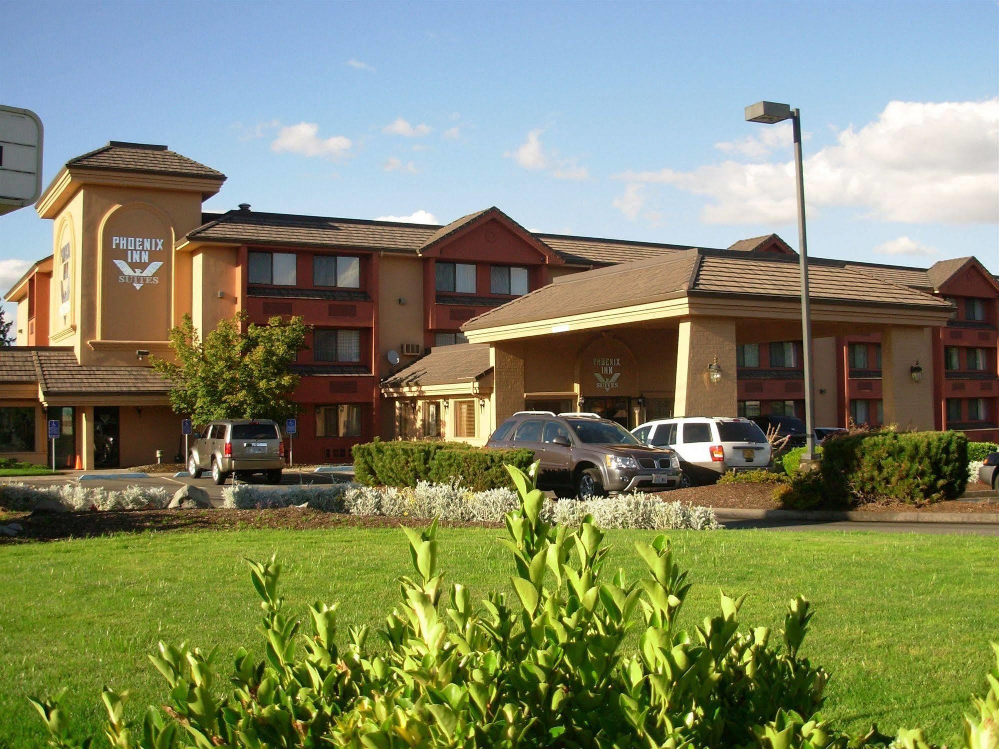 The Hotel Salem Bagian luar foto